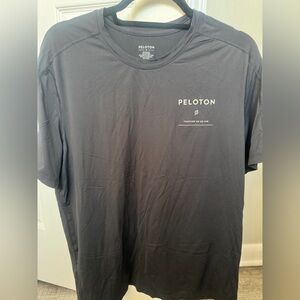 Peloton performance “Together we go far” T shirt black- M